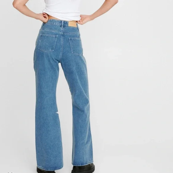 NWT Nasty gal Denim Star Insert Flare Jean - Picture 4 of 10